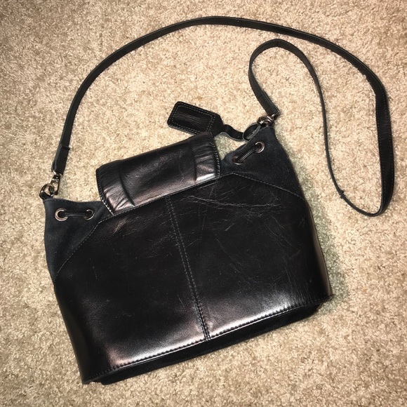 Topshop Leather Crossbody Bag with Suede detailing - Picture 7 of 7